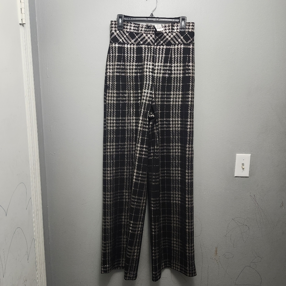 7th Avenue women's high rise wide legs pants size 4 plaid black metallic…